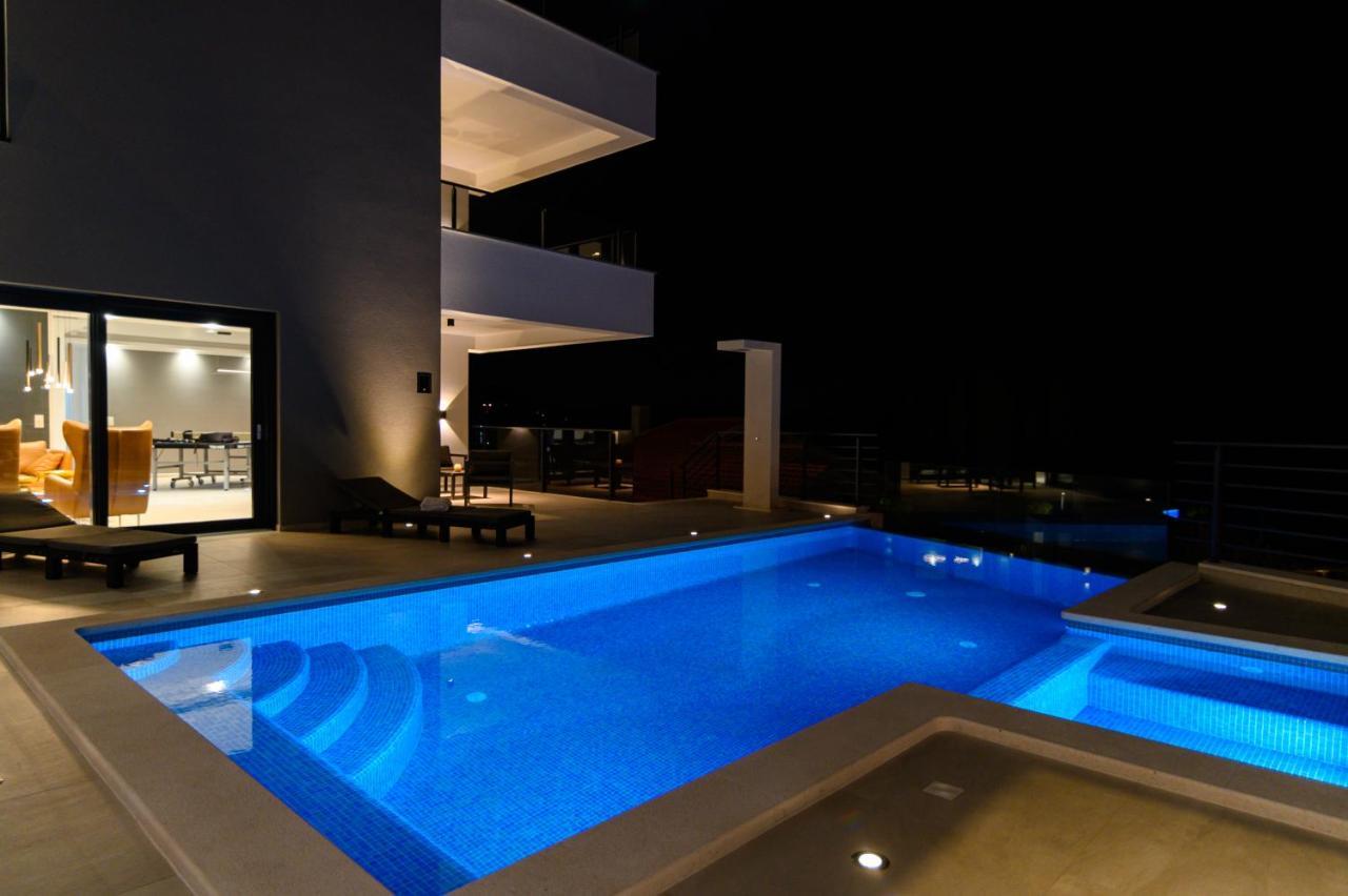 Villa Kebeo Duće Buitenkant foto