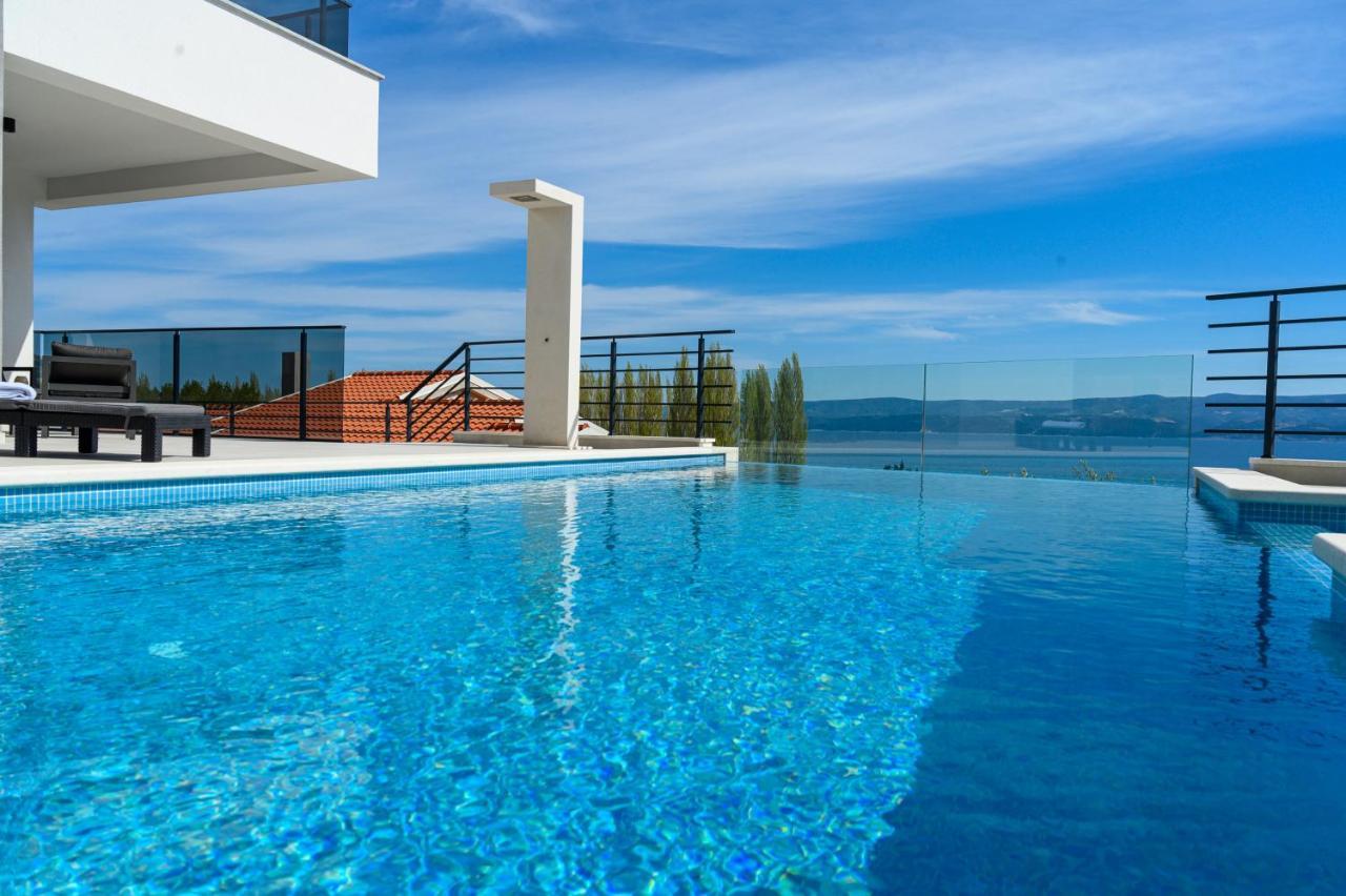 Villa Kebeo Duće Buitenkant foto